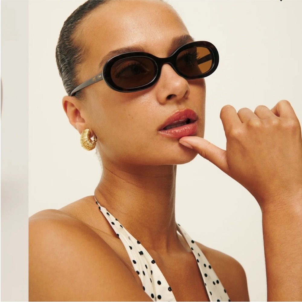 Reformation x Jimmy Fairly Dark Brown / Black Tortoise Oval Sunglasses - Picture 5 of 8